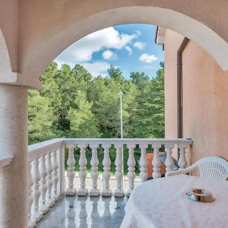 Apartment Pula 23 Vintijan