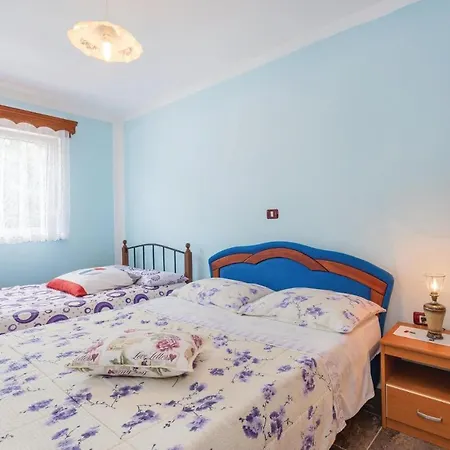 Apartment Pula 23 Prázdninový dům Vintijan